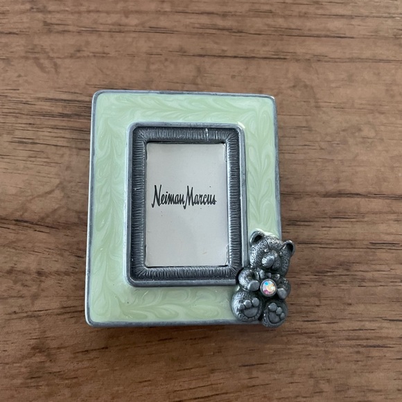 Jay Strongwater stand up picture frame or bookmark. - Picture 4 of 7